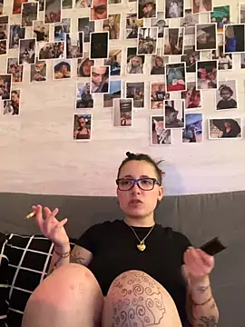 Hawitxui online show from 04-11-26, 07:24