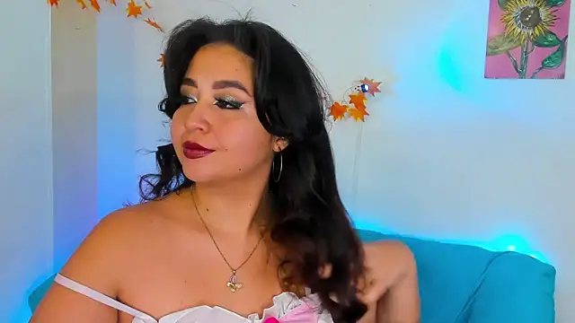 LiahDiaz online show from 12-24-24, 08:49