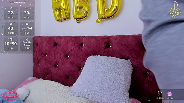 skyhotgirll online show from 04-03-26, 07:56