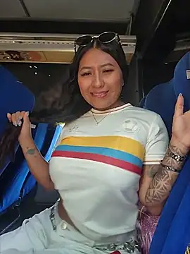 luisa16xxx online show from 06-17-26, 09:05