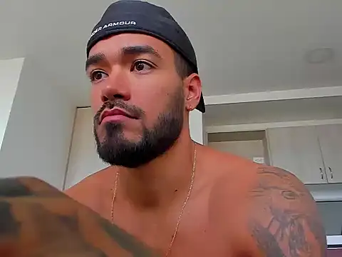 Alexander Martines online show from 04-25-26, 02:03