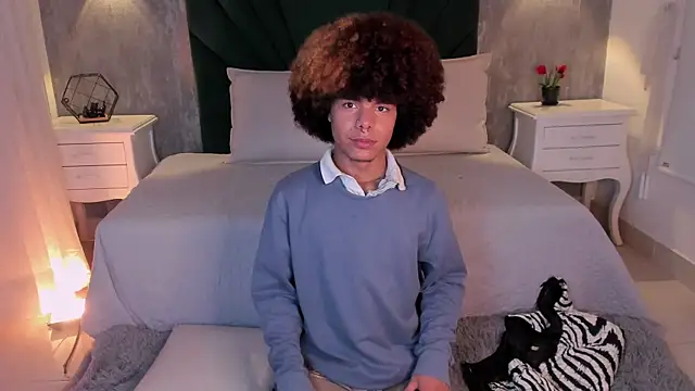 Alexiis Etereo online show from 04-04-26, 07:44