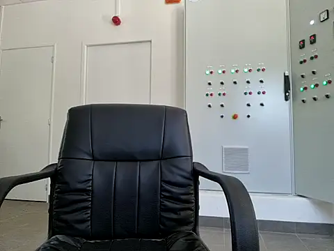 Leonormaldick online show from 06-22-26, 10:12