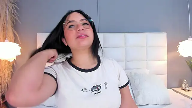 HannaKarson online show from 02-07-26, 11:36