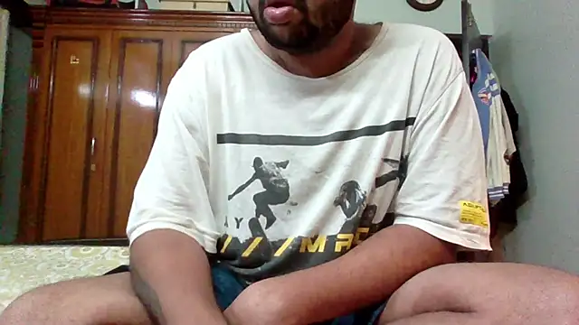 Snapshot of whoreboi98 chatting on 12-19-24, 08:23 whoreboi98 online show from 12-19-24, 08:23