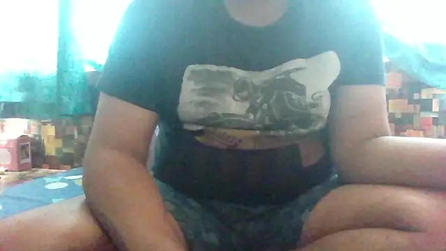 Snapshot of whoreboi98 chatting on 02-16-26, 05:58 whoreboi98 online show from 02-16-26, 05:58