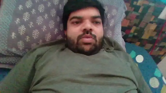 Snapshot of whoreboi98 chatting on 03-10-26, 10:42 whoreboi98 online show from 03-10-26, 10:42