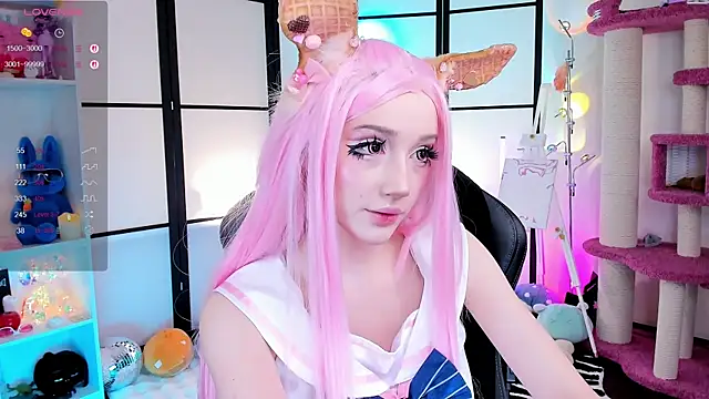 LilithLin online show from 04-05-26, 07:22