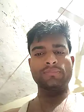 PRIYANHUxh online show from 04-03-26, 03:48