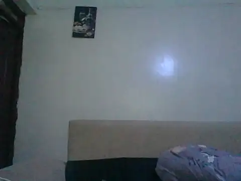 Snapshot of Candykitten chatting on 03-19-26, 07:12 Candykitten online show from 03-19-26, 07:12