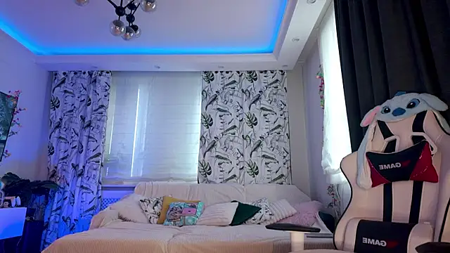 Snapshot of Anna_Prince chatting on 03-02-26, 07:15 Anna Prince online show from 03-02-26, 07:15