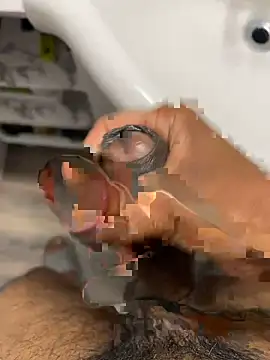 Snapshot of carlossdfr chatting on 09-28-25, 02:28 carlossdfr online show from 09-28-25, 02:28