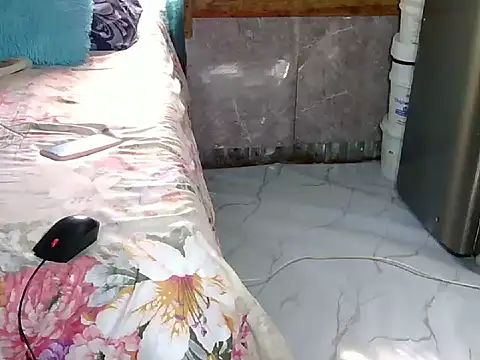 Zuzu angel online show from 07-21-26, 08:49