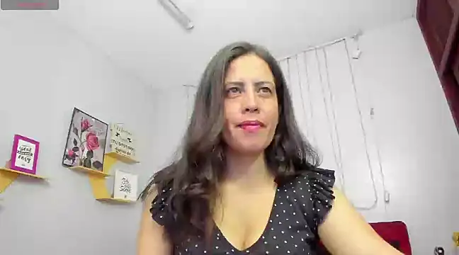 kathina giraldo online show from 03-21-25, 12:50