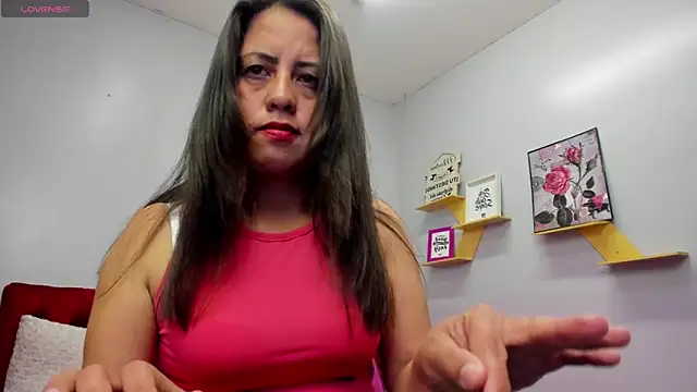 kathina giraldo online show from 09-19-25, 01:56