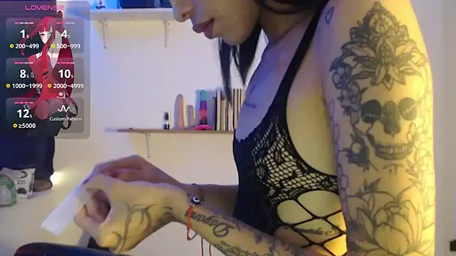 Bunny bel online show from 05-23-26, 04:55