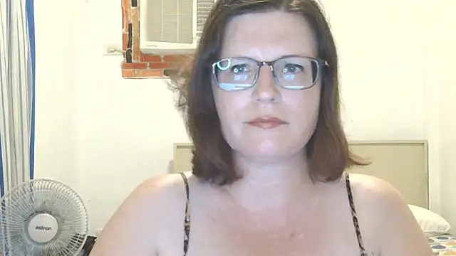 CrimsonMistress online show from 03-27-26, 04:29