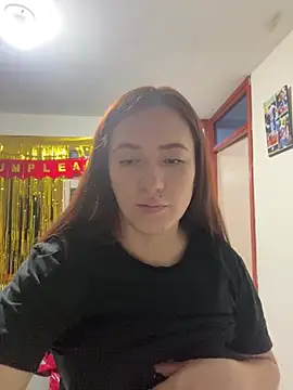 Snapshot of _KarolSmith chatting on 02-02-25, 11:53 KarolSmith online show from 02-02-25, 11:53