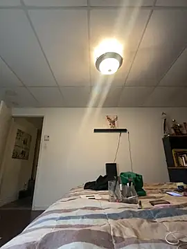 kikiwonderbar online show from 02-25-26, 01:15