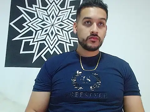 Snapshot of _CHRIS-DENNIS_ chatting on 04-16-26, 02:34 CHRIS-DENNIS online show from 04-16-26, 02:34