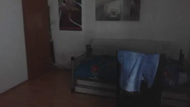 Snapshot of SKiaraTV chatting on 10-31-25, 10:44 SKiaraTV online show from 10-31-25, 10:44