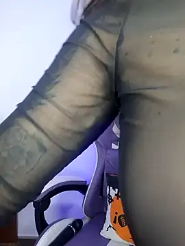 Aria Bennett21 online show from 02-14-26, 07:27