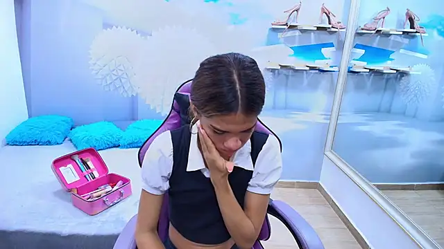 Snapshot of DEMI_LEED chatting on 03-03-26, 11:49 DEMI LEED online show from 03-03-26, 11:49