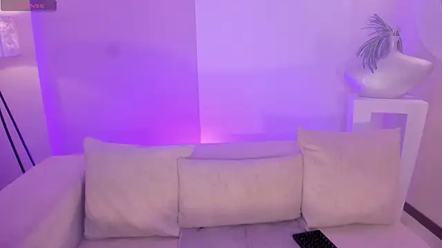HannahJamesX online show from 07-28-26, 01:10