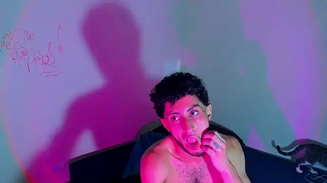 Piggy Eddy online show from 04-04-26, 02:10