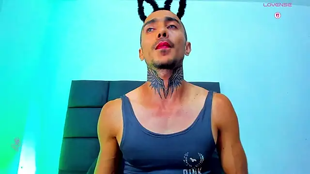 Snapshot of steven_hott8 chatting on 04-12-26, 10:15 steven hott8 online show from 04-12-26, 10:15