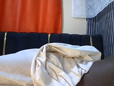 Snapshot of Prety_petty chatting on 06-29-26, 07:25 Prety petty online show from 06-29-26, 07:25