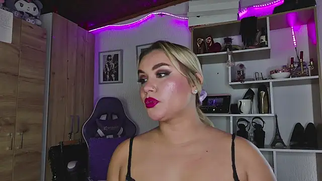 Snapshot of angelica_sparks chatting on 07-16-26, 02:17 angelica sparks online show from 07-16-26, 02:17