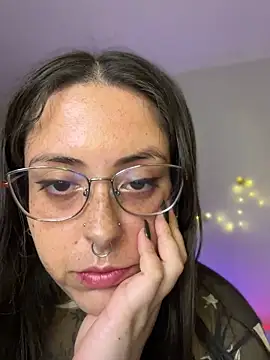 Mizztikaa online show from 05-06-26, 06:24