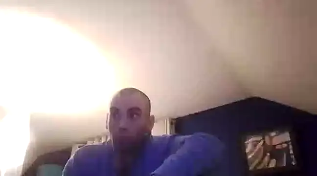 Snapshot of DrbigdickUK chatting on 12-31-24, 01:47 DrbigdickUK online show from 12-31-24, 01:47