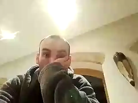 Snapshot of DrbigdickUK chatting on 01-13-25, 08:48 DrbigdickUK online show from 01-13-25, 08:48