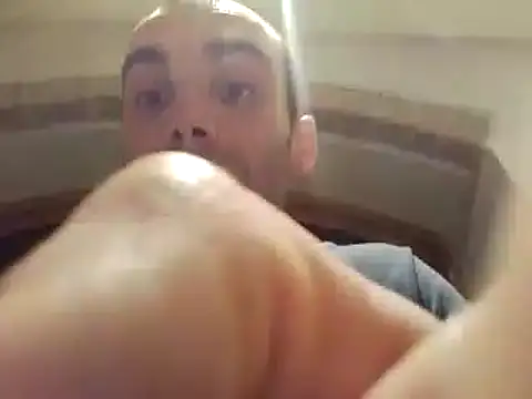 Snapshot of DrbigdickUK chatting on 01-17-25, 11:18 DrbigdickUK online show from 01-17-25, 11:18