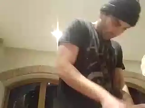 Snapshot of DrbigdickUK chatting on 01-19-25, 06:00 DrbigdickUK online show from 01-19-25, 06:00