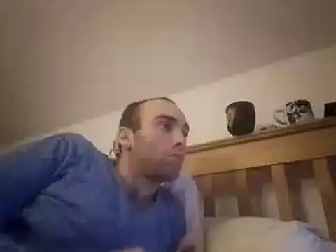 Snapshot of DrbigdickUK chatting on 01-22-25, 01:10 DrbigdickUK online show from 01-22-25, 01:10