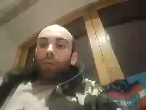 Snapshot of DrbigdickUK chatting on 02-09-25, 01:44 DrbigdickUK online show from 02-09-25, 01:44