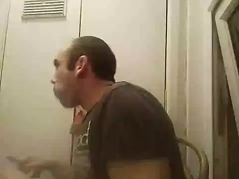 Snapshot of DrbigdickUK chatting on 02-20-25, 07:30 DrbigdickUK online show from 02-20-25, 07:30