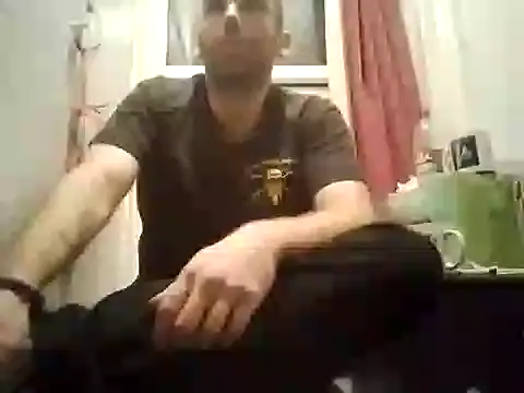 Snapshot of DrbigdickUK chatting on 09-16-25, 08:54 DrbigdickUK online show from 09-16-25, 08:54