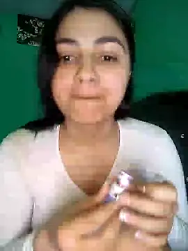 Nahiara velez online show from 06-10-26, 11:24