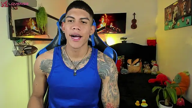 Damian latinxxx online show from 05-15-26, 03:13