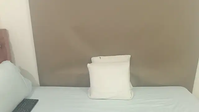 kimberlyjamexxx online show from 03-31-26, 04:35