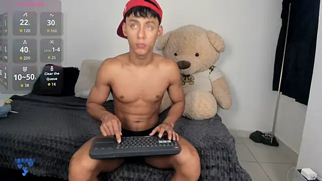 Snapshot of LittleParker chatting on 04-02-26, 01:09 LittleParker online show from 04-02-26, 01:09