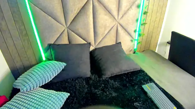 AbbyWathson online show from 03-24-26, 11:48