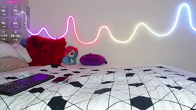 Snapshot of bobsexy08 chatting on 01-27-25, 01:19 bobsexy08 online show from 01-27-25, 01:19