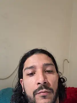 Snapshot of bobsexy08 chatting on 03-25-26, 05:30 bobsexy08 online show from 03-25-26, 05:30