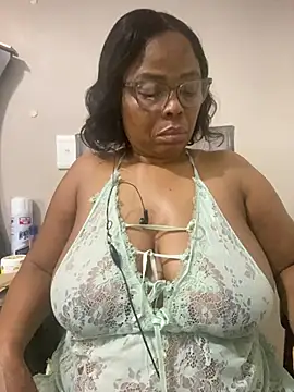 Nomthie online show from 03-04-26, 11:33