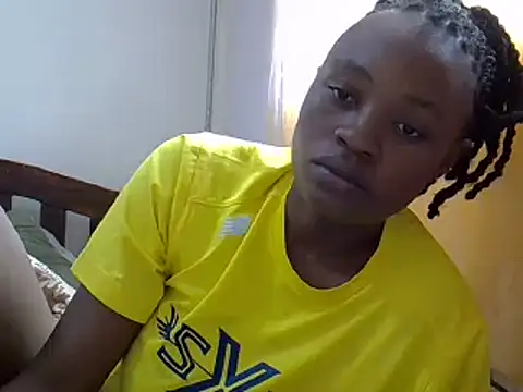 Snapshot of Amanda255 chatting on 01-17-25, 11:06 Amanda255 online show from 01-17-25, 11:06